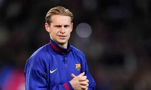 دي يونج يعود إلى برشلونة ضد ريال بيتيس، وفيرمين يعود إلى التدريبات