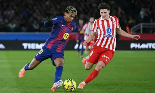 برشلونة يواجه أتلتيكو مدريد في نصف نهائي كأس الملك 2025-26