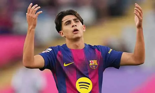 ما الذي يحدث مع توني فرنانديز في برشلونة؟